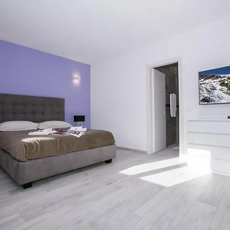 Bellavista Deluxe Villa *