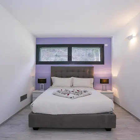 Bellavista Deluxe *