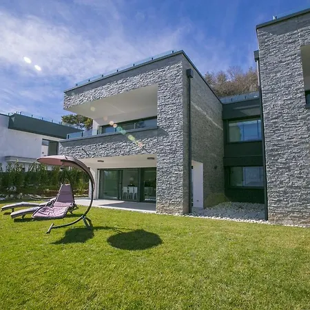Bellavista Deluxe Villa Plesio