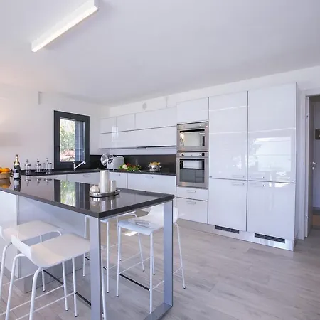 Bellavista Deluxe Villa Plesio